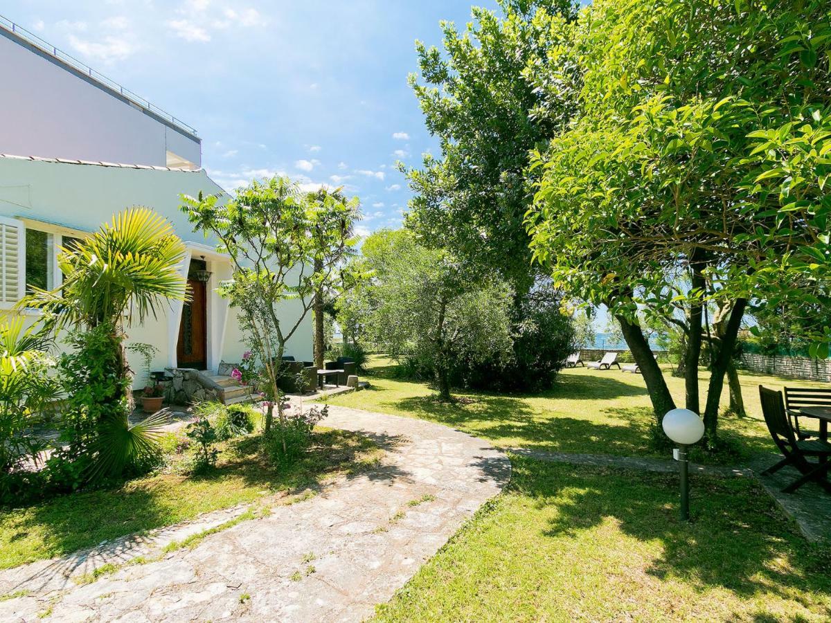 Holiday Home Nona By Interhome อูมัค ภายนอก รูปภาพ